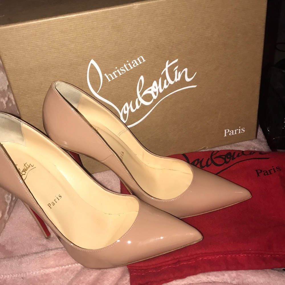 Nude so kate Christian louboutin
